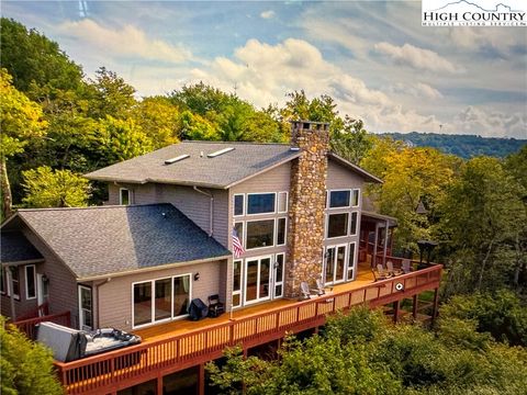 Photo of 200 Summit Lodge Rd + Guest Chalet Rd, Beech Mountain, NC 28604 (MLS # 260879)