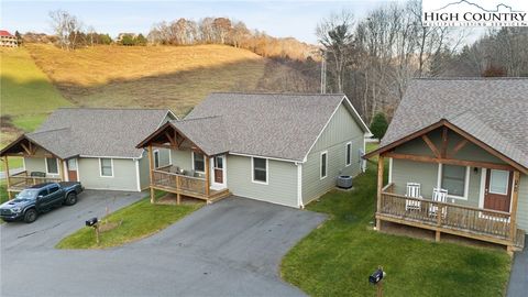 Photo of 129 Pinebrook Court #4, Boone, NC 28607 (MLS # 258921)