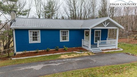 Photo of 151 Lomax Street, Boone, NC 28607 (MLS # 254458)