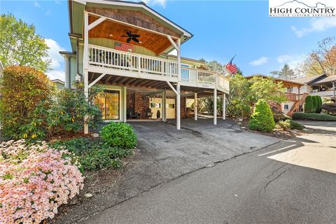 Photo of 228 Snowshoe Loop, Newland, NC 28657 (MLS # 258521)