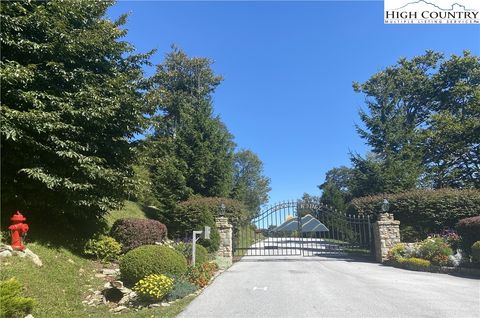 Photo of 76 Sunset Strip Road, Banner Elk, NC 28604 (MLS # 224773)