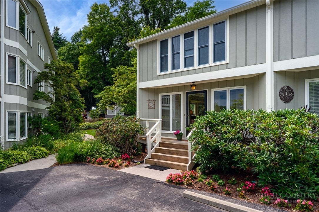 123 Pinnacle Avenue 5