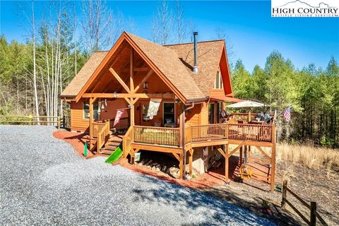 Photo of 6033 Low Country Road, Lenoir, NC 28645 (MLS # 254572)