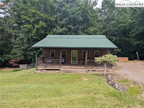 Photo of 653 Mountain Lake Road, Glade Valley, NC 28627 (MLS # 256149) Photo of 653 Mountain Lake Road, Glade Valley, NC 28627 (MLS # 256149)