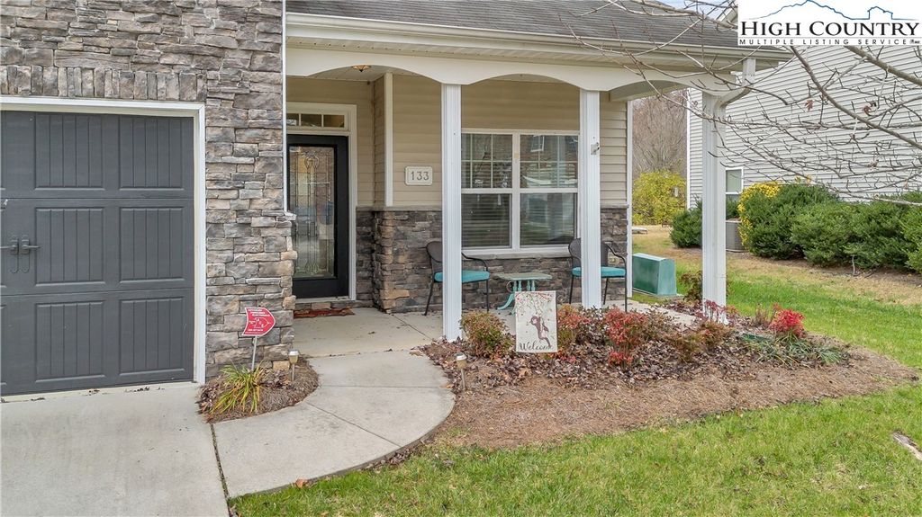 Photo of 133 Kilbourne Drive, Advance, NC 27006 (MLS # 259203)