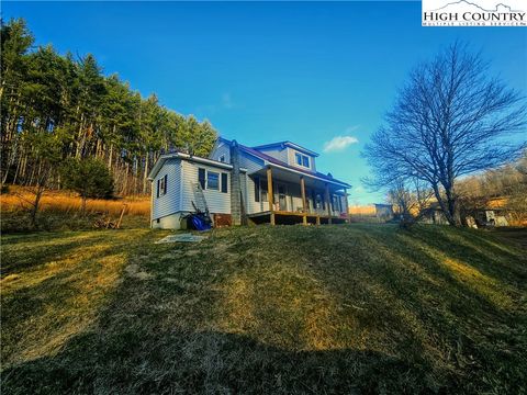 Photo of 1149 Parker Eller Rd, Lansing, NC 28643 (MLS # 259157)