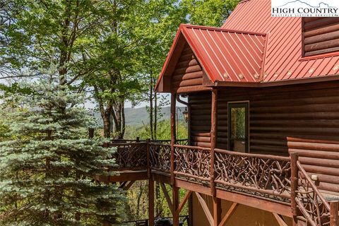 Photo of 142 Fawn Lane, Purlear, NC 28665 (MLS # 259321)