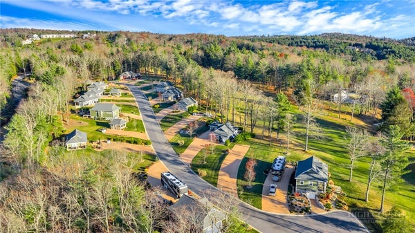 67 LAUREL BRANCH CT, GLADE VALLEY, NC 28627 - Image 3cf9ef71f03bb39f9d5631dfdd7bab65/3384627367