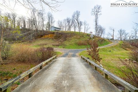 A home in Grassy Creek