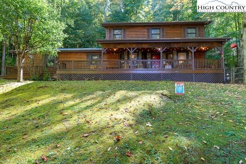 Photo of 423 Silverleaf Road, Zionville, NC 28698 (MLS # 237601)