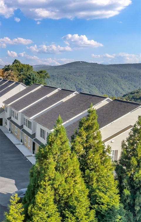 Homes For Sale - 40 Club Villa Drive #503<br/> Alleghany County, Roaring Gap, NC 28668