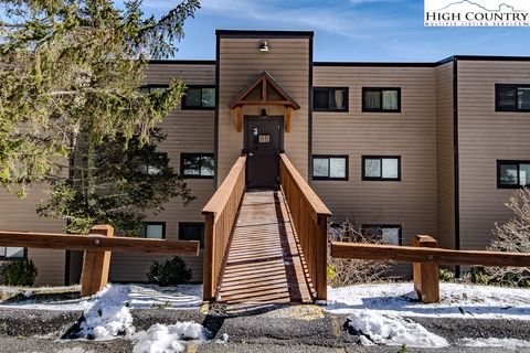 Photo of 102 Sugar Ski Drive #233, Sugar Mountain, NC 28604 (MLS # 260468)