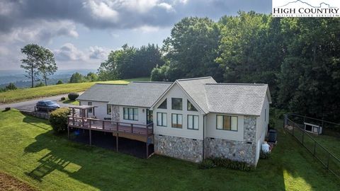 Photo of 615 Valley Hill Drive, Galax, VA 24333 (MLS # 257560)