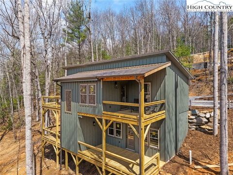 Photo of TBD Grandview, West Jefferson, NC 28694 (MLS # 260967)