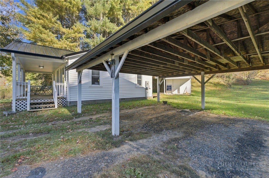 171 Paul Goodman Road