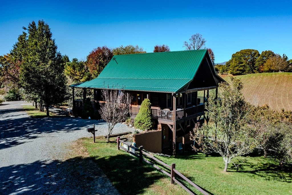 432 W Ridge Road