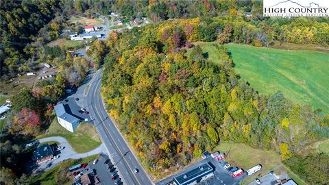 Photo of 961 US Highway 221 Business Highway, West Jefferson, NC 28694 (MLS # 246404)