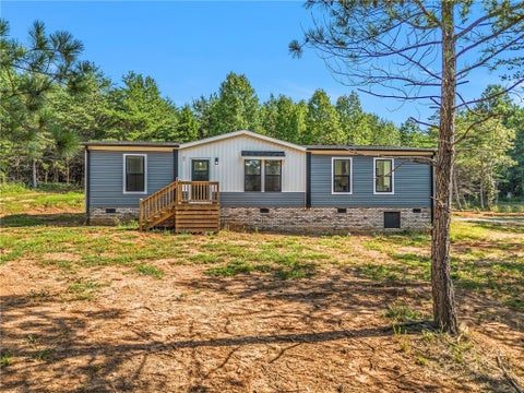 Photo of 4228 Feather Pond Drive, East Bend, NC 27018 (MLS # 264201)