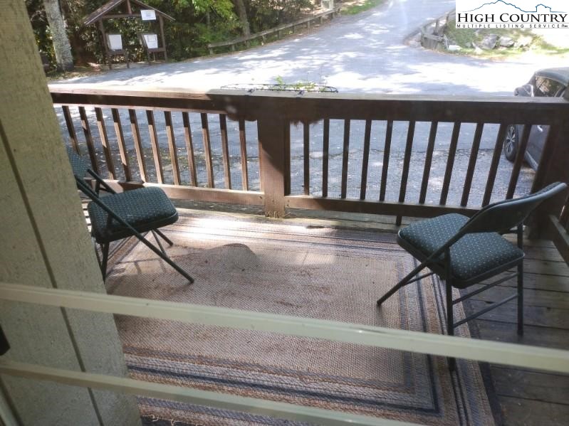 Banner Elk, North Carolina 28604, United States, ,1 BathroomBathrooms,Residential,Active,117638