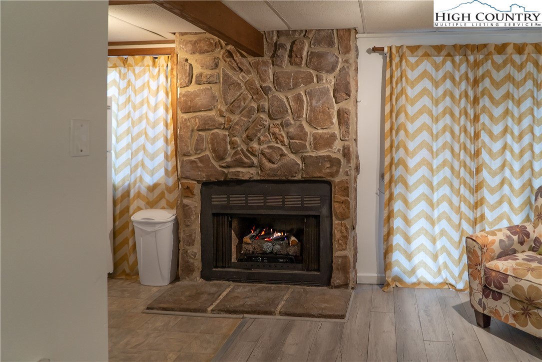 Banner Elk, North Carolina 28604, United States, ,1 BathroomBathrooms,Residential,Active,117638