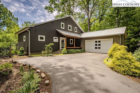 Photo of 314 Hillandale Drive, Boone, NC 28607 (MLS # 255598)