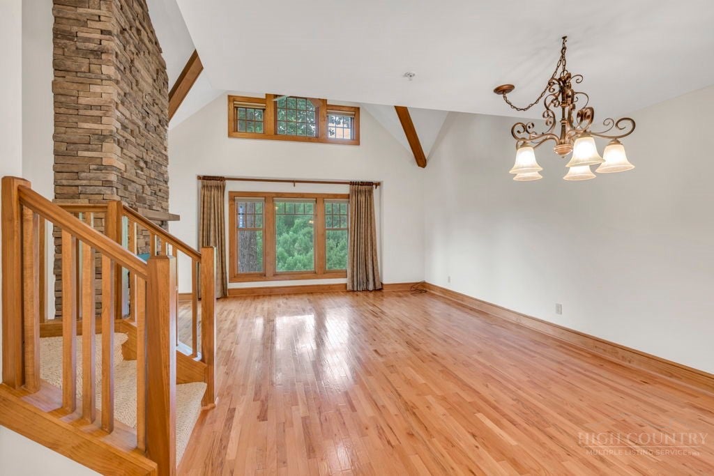 565 Peaceful Haven Drive M-3