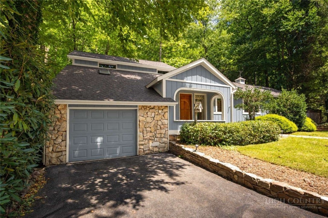 278 Cobble Creek