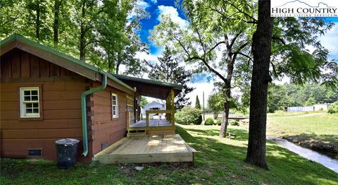 Photo of 2967 Roby Martin Road, Lenoir, NC 28645 (MLS # 259366)