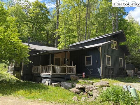 Photo of 257 River Road, Newland, NC 28657 (MLS # 255697)