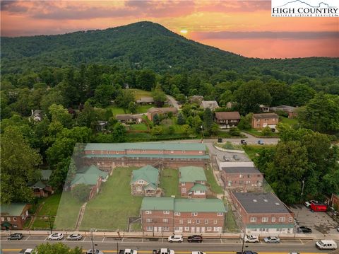 Photo of 380 W King Street, Boone, NC 28607 (MLS # 256675)