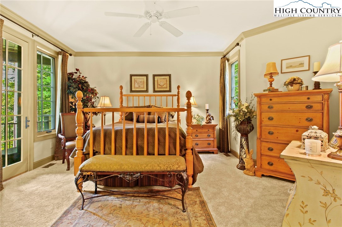 Boone, North Carolina 28607, United States, 4 Bedrooms Bedrooms, ,6 BathroomsBathrooms,Residential,Active,118334