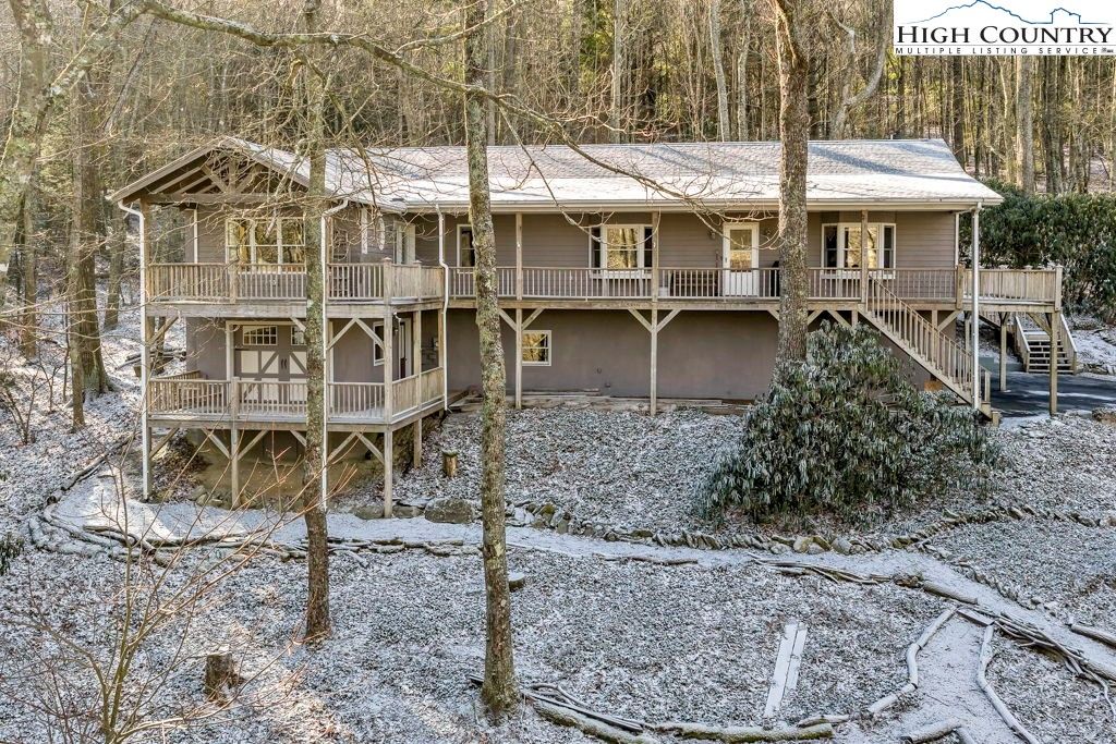 Photo of 472 Virgils Lane, Boone, NC 28607 (MLS # 259158)