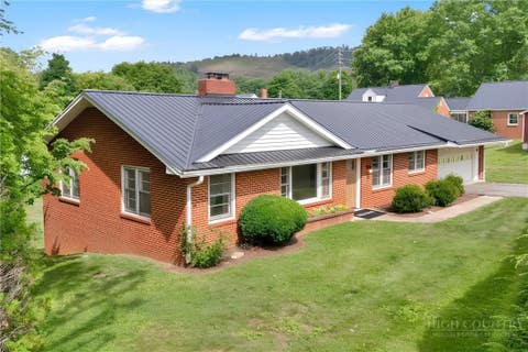 Photo of 118 Colvard Street, Jefferson, NC 28640 (MLS # 263402)