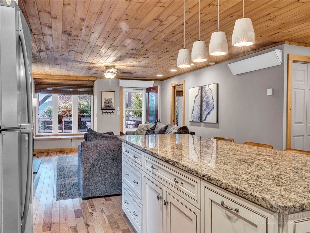 388 Skyleaf Drive B11