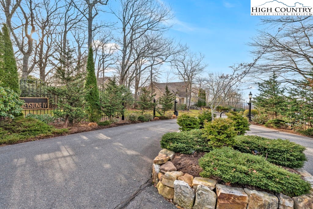 Boone, North Carolina 28607, United States, ,Land,Active,251717