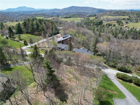 Photo of Lot 47 Center Court Drive, Boone, NC 28607 (MLS # 261230)