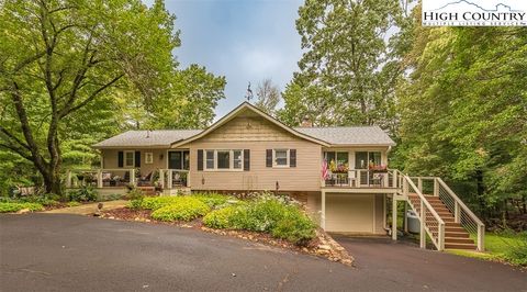 Photo of 124 Shady Lane, Roaring Gap, NC 28668 (MLS # 257398) Photo of 124 Shady Lane, Roaring Gap, NC 28668 (MLS # 257398)