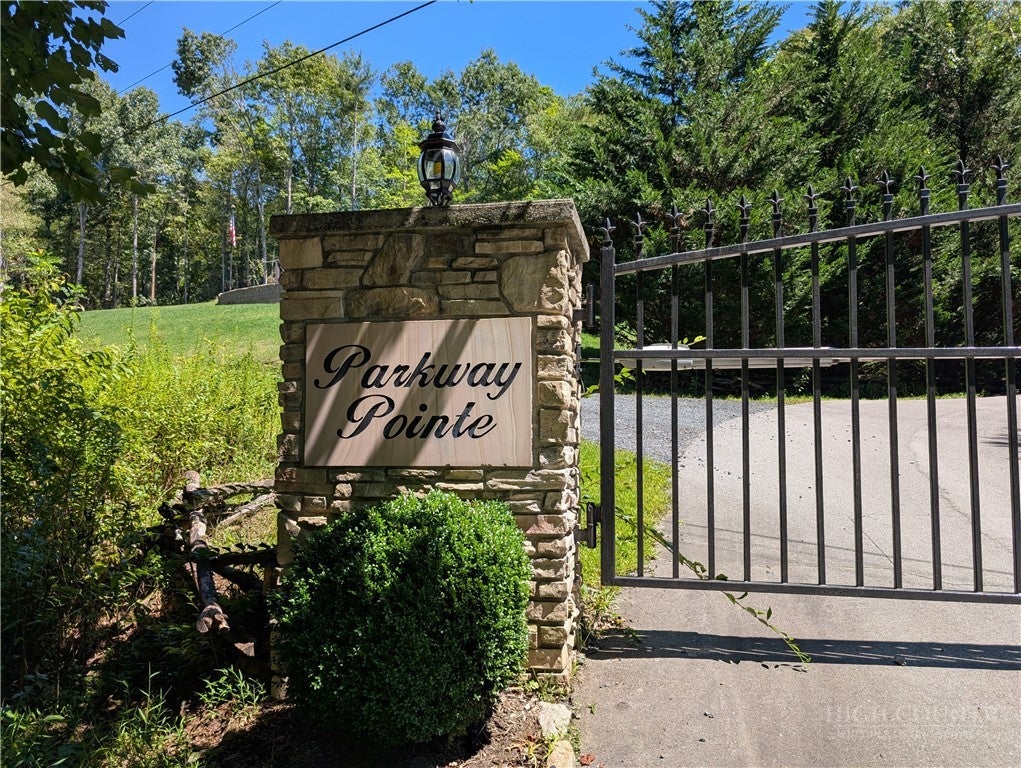 TBD Parkway Pointe Drive