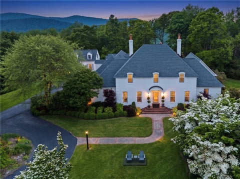 Photo of 1920 Deck Hill Road, Blowing Rock, NC 28605 (MLS # 260166)