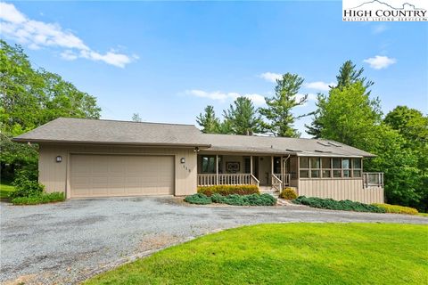 Photo of 115 Split Rail Lane, Blowing Rock, NC 28605 (MLS # 255987) Photo of 115 Split Rail Lane, Blowing Rock, NC 28605 (MLS # 255987)