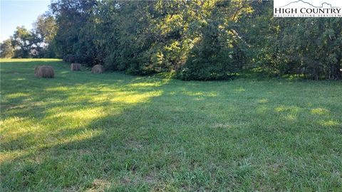 Photo of Lot 126 117 Friar Court, North Wilkesboro, NC 28659 (MLS # 258021)
