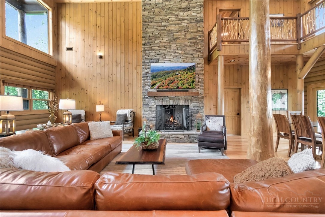 1501 Beech Mountain Parkway
