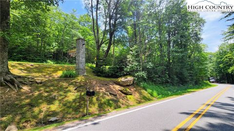 Photo of 6357 Gingercake Road, Newland, NC 28657 (MLS # 256788)