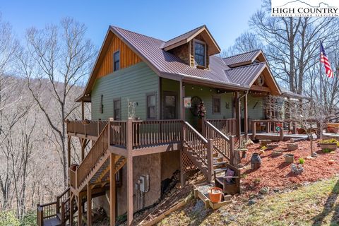 Photo of 242 Wallace Crossing, Todd, NC 28684 (MLS # 259962)