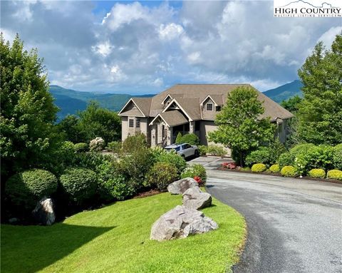 Photo of 146 Pleasant View #10C, Sugar Mountain, NC 28604 (MLS # 254788)