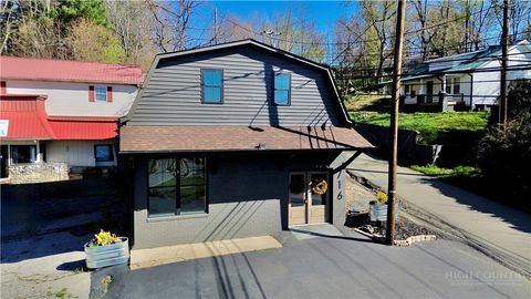 Photo of 716 N Jefferson Avenue, West Jefferson, NC 28694 (MLS # 258401)