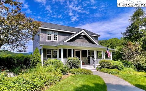 Photo of 145 Farm Valley Lane, Boone, NC 28607 (MLS # 244552)