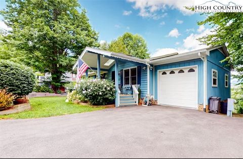 Photo of 261 Knoll Circle, Newland, NC 28657 (MLS # 261025)