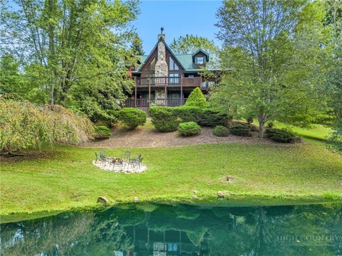 Photo of 60 Running Doe Way, Piney Creek, NC 28663 (MLS # 264320)