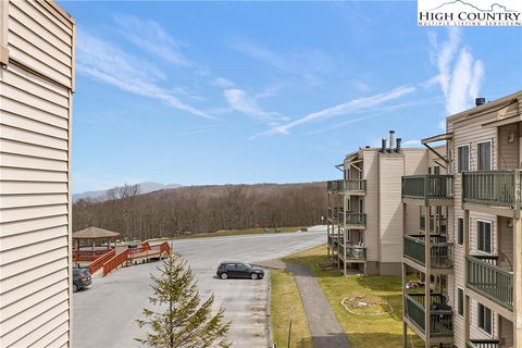 A home in Beech Mountain